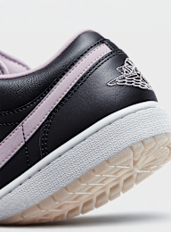 Jordan, Air Jordan 1 Low SE Men's Shoes, black, Image 8 of 8