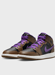 Jordan, Air Jordan 1 Mid (GS), black, Image 4 of 8