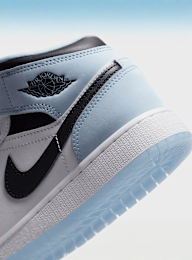 Jordan, Air Jordan 1 Mid SE Big Kids' Shoes (GS), blue, Image 7 of 7