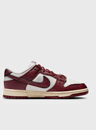 Nike, WMNS Dunk Low SE, red, Image 2 of 7