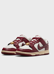 Nike, WMNS Dunk Low SE, red, Image 4 of 7