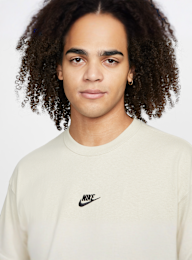 Nike, Sportswear Premium Essentials T-Shirt, beż, Obraz 3 z 5