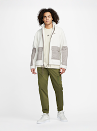 Nike, Sportswear Premium Essentials T-Shirt, beż, Obraz 5 z 5