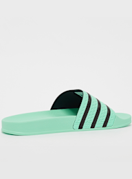 adidas Originals, Slides adilette, zielony, Obraz 3 z 5