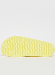 adidas Originals, Slides adilette, żółty, Obraz 4 z 5
