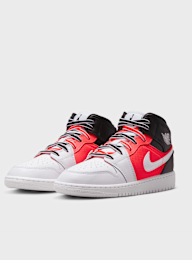 Jordan, Air Jordan 1 Mid SE (GS), black, Image 4 of 8