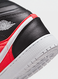 Jordan, Air Jordan 1 Mid SE (GS), black, Image 7 of 8