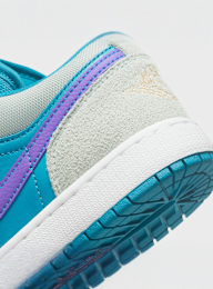 Jordan, Air Jordan 1 Low SE (GS), green, Image 8 of 8