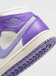 Jordan, WMNS Air Jordan 1 Mid, yellow, Image 8 of 8