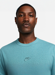 Nike, Sportswear Premium Essential Sust Tee, niebieski, Obraz 3 z 7