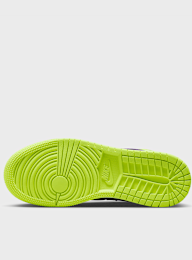 Jordan, Air Jordan 1 Mid SE (GS), black, Image 3 of 8