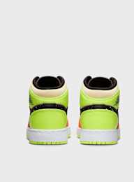 Jordan, Air Jordan 1 Mid SE (GS), black, Image 5 of 8