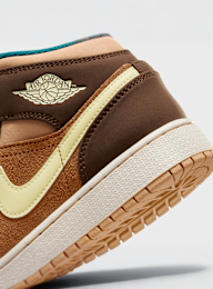 Jordan, Air Jordan 1 Mid SE (GS), brown, Image 8 of 9