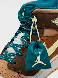 Jordan, Air Jordan 1 Mid SE (GS), brown, Image 9 of 9