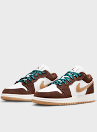 Jordan, Air Jordan 1 Low SE (GS), brown, Image 4 of 9