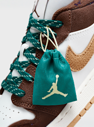 Jordan, Air Jordan 1 Low SE (GS), brązowy, Obraz 7 z 9