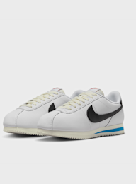 Nike, WMNS Cortez, white, Image 3 of 7
