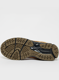 New Balance, 2002R, orange, Image 4 of 5