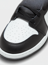 Jordan, Jordan 1 Mid (GS), white, Image 8 of 8