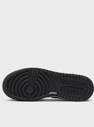 Jordan, Air Jordan 1 Mid SE Seasonal (GS), black, Image 3 of 8