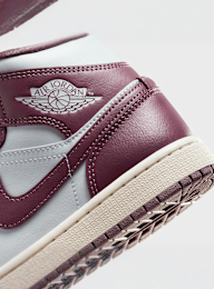 Jordan, WMNS Air Jordan 1 Mid, purple, Image 8 of 8
