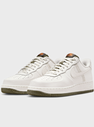 Nike, Air Force 1 '07 LV8, white, Image 4 of 9