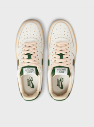 Nike, WMNS Air Force 1 '07 LV8, beż, Obraz 6 z 9