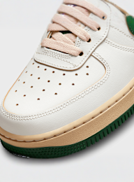 Nike, WMNS Air Force 1 '07 LV8, beż, Obraz 7 z 9