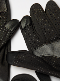 SNIPES, Woven Flag Label Basic Logo Tech Fleece Gloves, black, Image 3 of 3