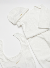 Nike, Velour Embossed Swoosh Set (4 Piece), beige, Afbeelding 3 van 4