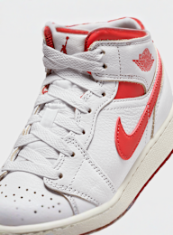 Jordan, Air Jordan 1 Mid SE (GS), white, Image 8 of 8
