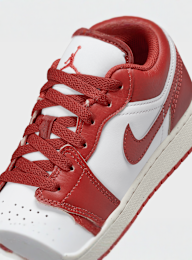 Jordan, Air Jordan 1 Low SE (GS), red, Image 8 of 8