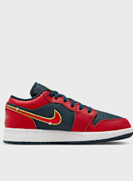 Jordan, Air Jordan 1 Low SE (GS), red, Image 2 of 8