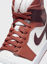 Jordan, WMNS Air Jordan 1 Mid, red, Image 8 of 8