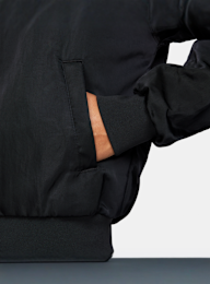 Nike, Sportswear Reversible Varsity Bomber Jacket, zwart, Afbeelding 4 van 7