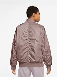 Nike, Sportswear Reversible Varsity Bomber Jacket, lichtroze, Afbeelding 3 van 4