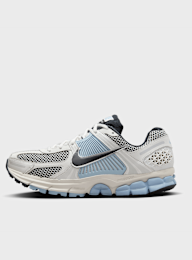 Nike, WMNS Zoom Vomero 5, grey, Image 1 of 9