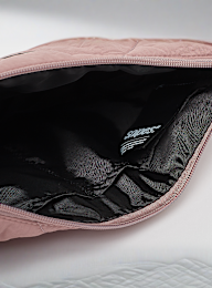 SNIPES, Badge Basic Logo Diamond Quilted Shoulder Bag, lichtroze, Afbeelding 5 van 6