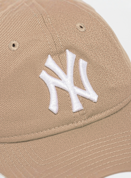 New Era, 9 Twenty League Essential New York Yankees, beige, Image 4 of 4