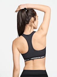 Nike, Swoosh Medium Support Padded Sports Bra, zwart, Afbeelding 2 van 6
