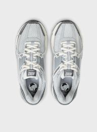 Nike, WMNS Zoom Vomero 5, grey, Image 6 of 9