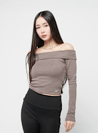 Karl Kani, Small Metal Plate Off Shoulder Longsleeve, brown, Image 1 of 4