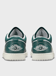 Jordan, Air Jordan 1 Low SE, green, Image 5 of 8