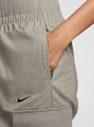 Nike, Sportswear Essential Woven Mid-Rise Standard Cargo Pants, beige, Image 4 of 7