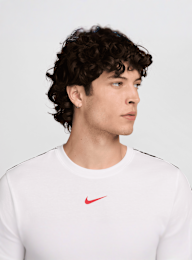 Nike, Sportswear Repeat Tee, wit, Afbeelding 3 van 5