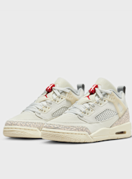 Jordan, Spizike Low (GS), beige, Image 4 of 8