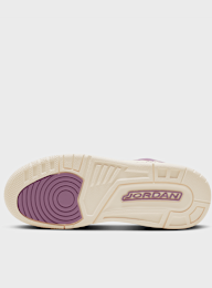 Jordan, Spizike Low (GS), beige, Image 3 of 8