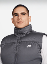 Nike  , Sportswear Club Puffer Vest, grey, Image 3 of 5