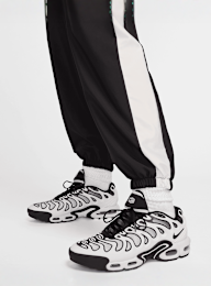 Nike, Sportswear Woven Jogger, black, Image 5 of 6