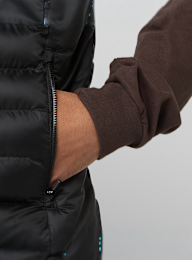 Lacoste, Sleveless Quilted Vest, black, Image 4 of 6